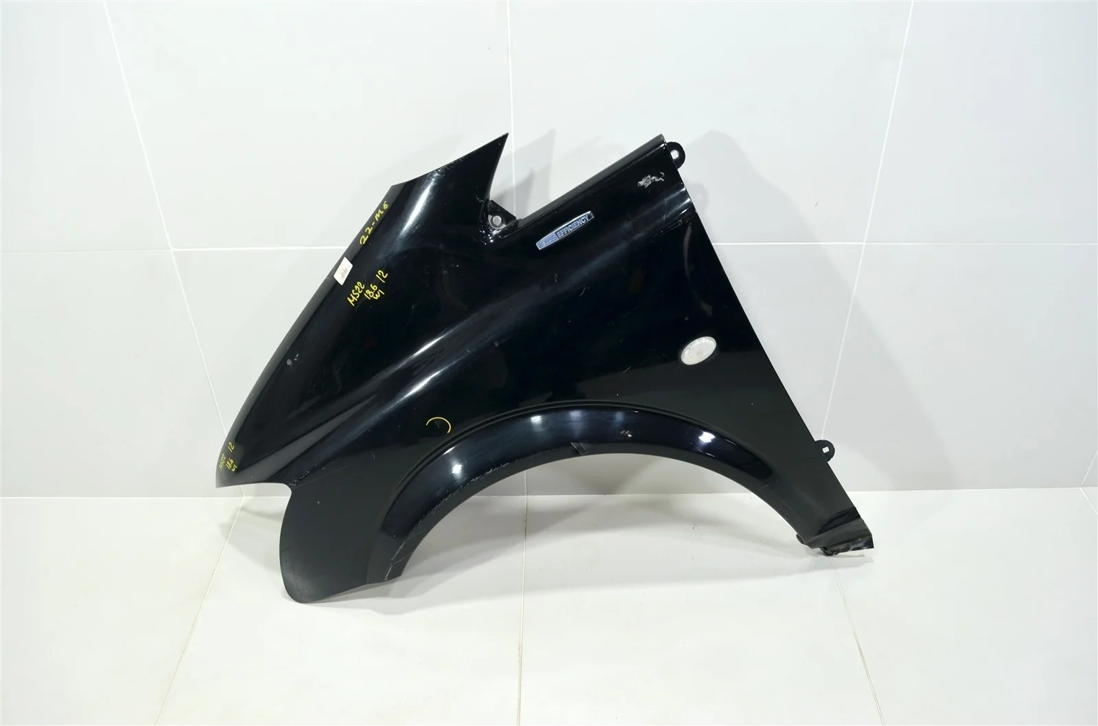 Крыло MERCEDES-BENZ VITO 2011 A6398800600 W639 3.0L OM642, переднее левое