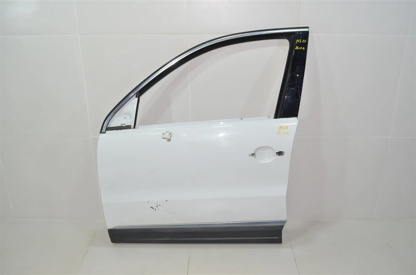 Дверь VOLKSWAGEN TIGUAN 2015 5N0831055B 1 2.0L CCZD, передняя левая