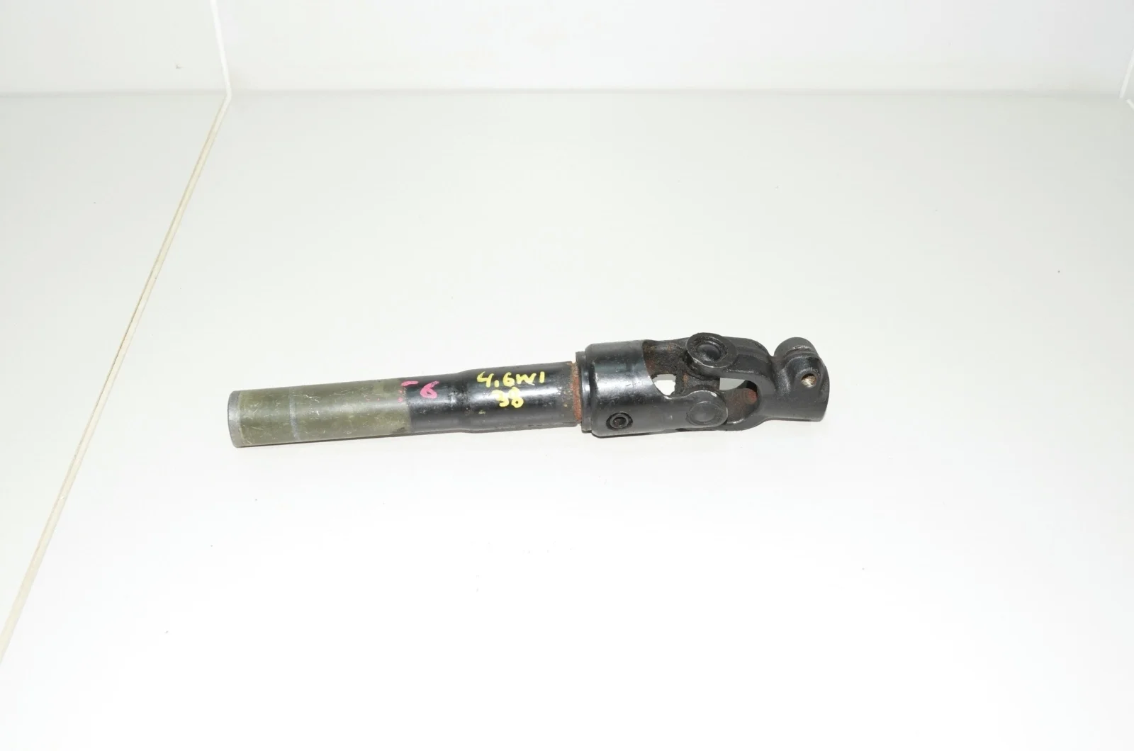 Рулевой карданчик TOYOTA HIGHLANDER 2005 4522048130 ACU20