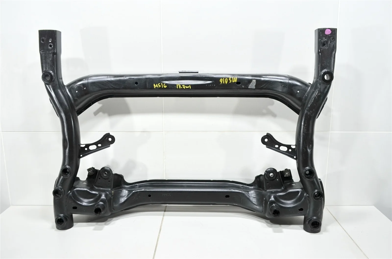 Подрамник MERCEDES-BENZ E-CLASS 2017 A2056280057 C238 2.0L M274