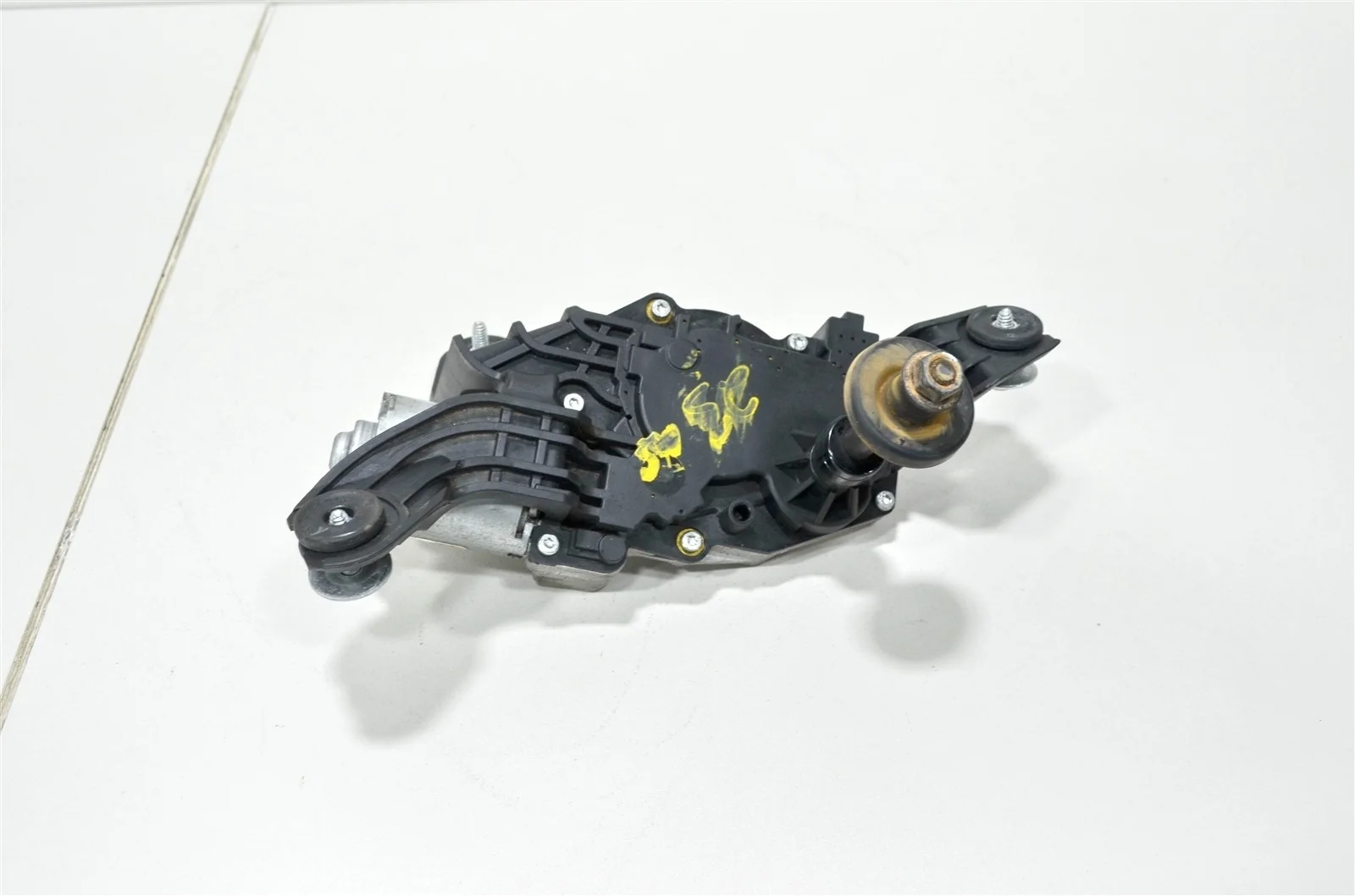 Мотор стеклоочистителя KIA SELTOS 2019+ 98700Q5000 SP2, задний