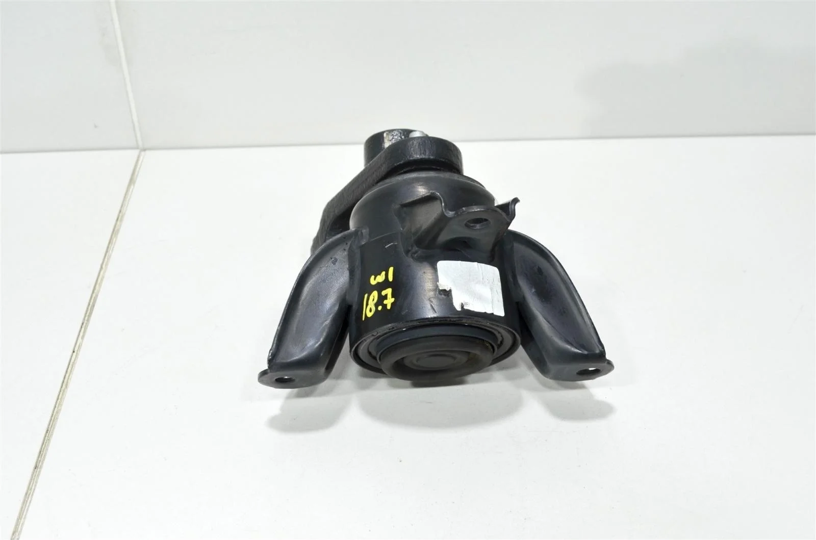 Опора двигателя KIA Cerato 2017 218103X000 YD 2.0L G4NA, правая