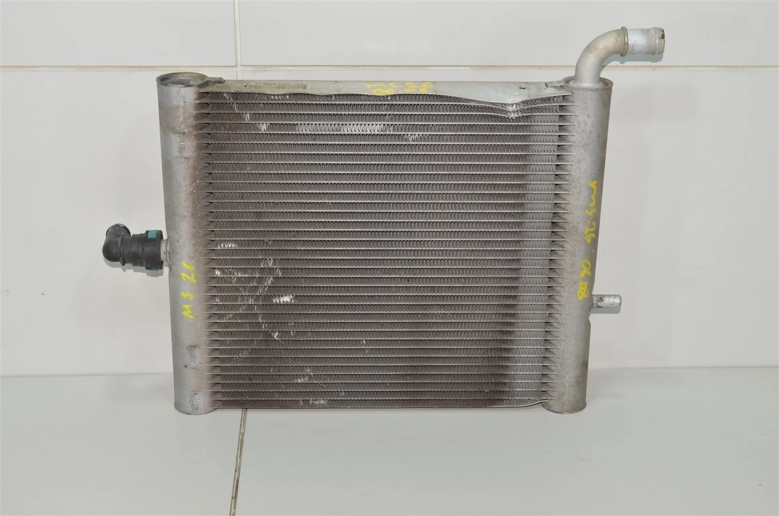 Радиатор дополнительный LAND ROVER RANGE ROVER SPORT 2016 LR062670 L494 3.0L 200AX