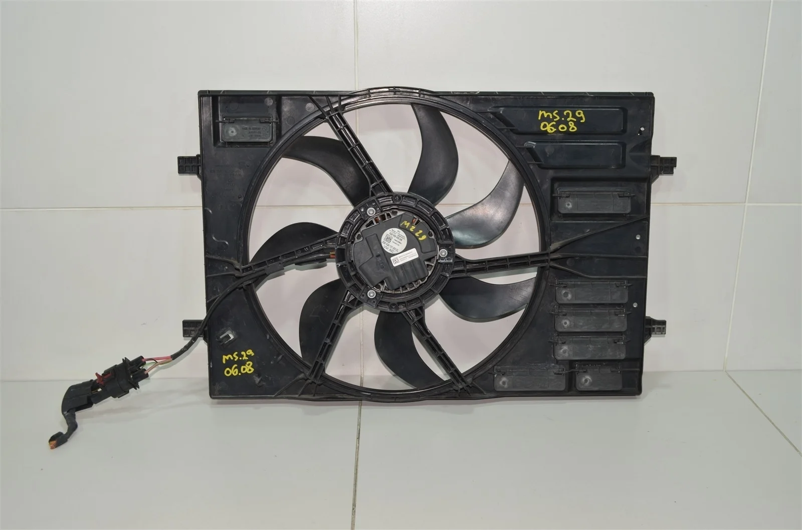 Диффузор в сборе Audi A3 2014 5Q0121205AD 8V 1.8L (CJSA)