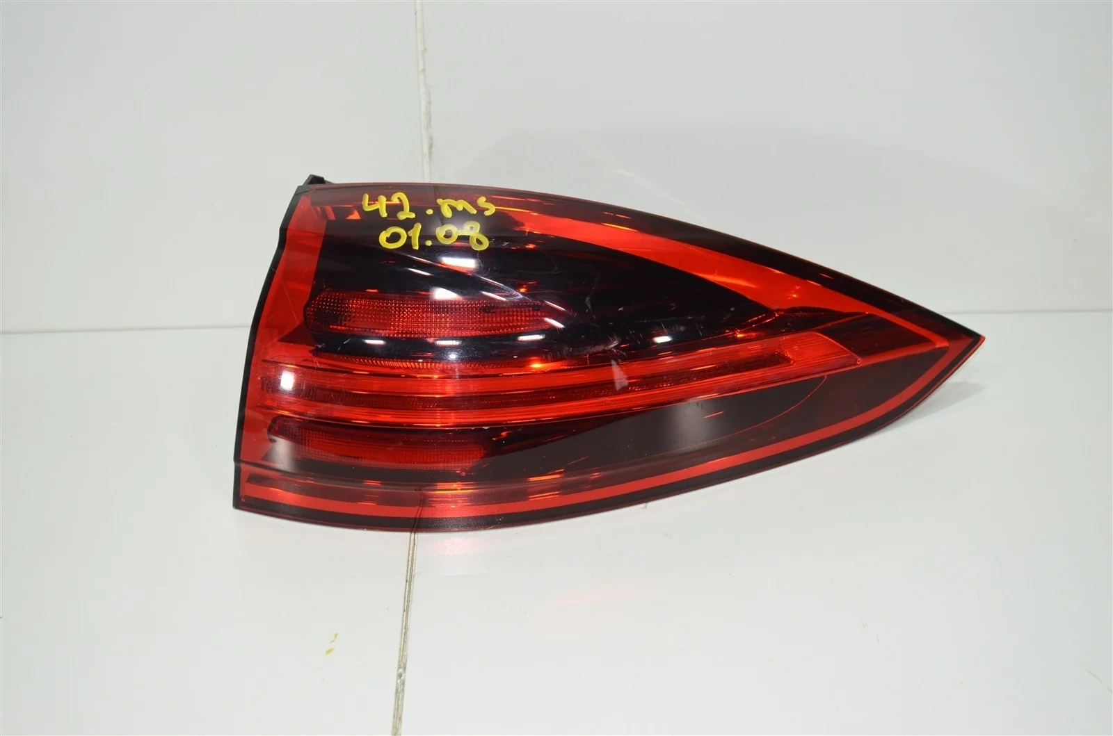 Фонарь PORSCHE CAYENNE 2015 7P5945208G 958 (92A) 3.0L CVVA, правый