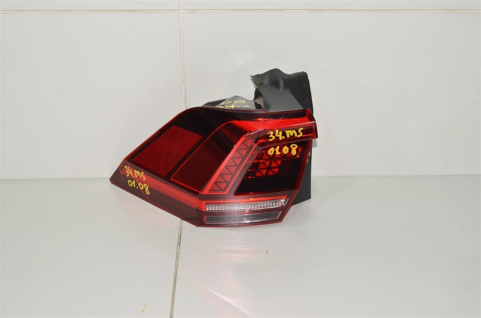 Фонарь VOLKSWAGEN TIGUAN ALLSPACE 2019 5NA945207F 2 2.0L (CXDA), левый