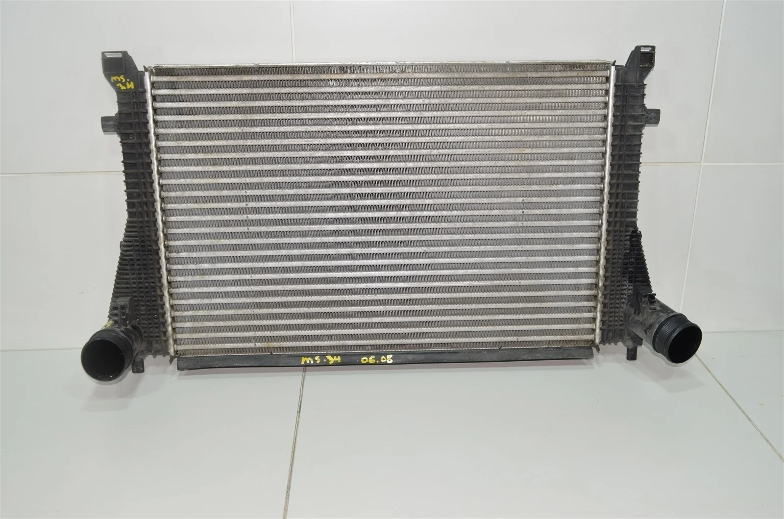 Интеркулер VOLKSWAGEN TIGUAN ALLSPACE 2019 5QM145803B 2 2.0L (CXDA)