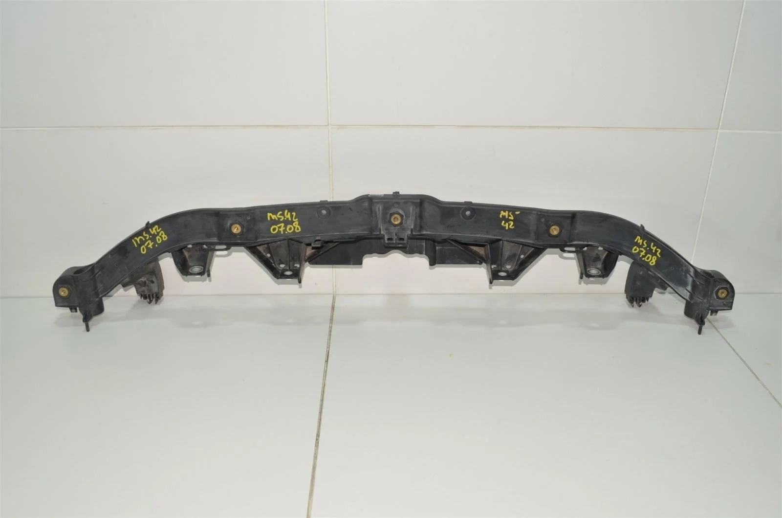 Кронштейн бампера центральный PORSCHE CAYENNE 2015 95850593140 958 (92A) 3.0L CVVA, передний