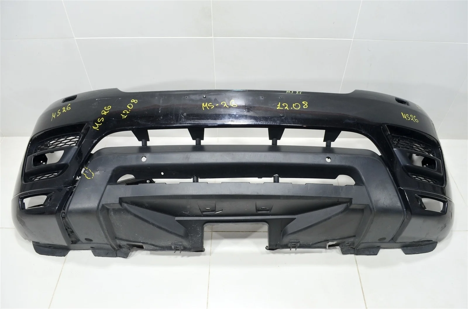 Бампер LAND ROVER RANGE ROVER SPORT 2016 LR045028 L494 3.0L 200AX, передний