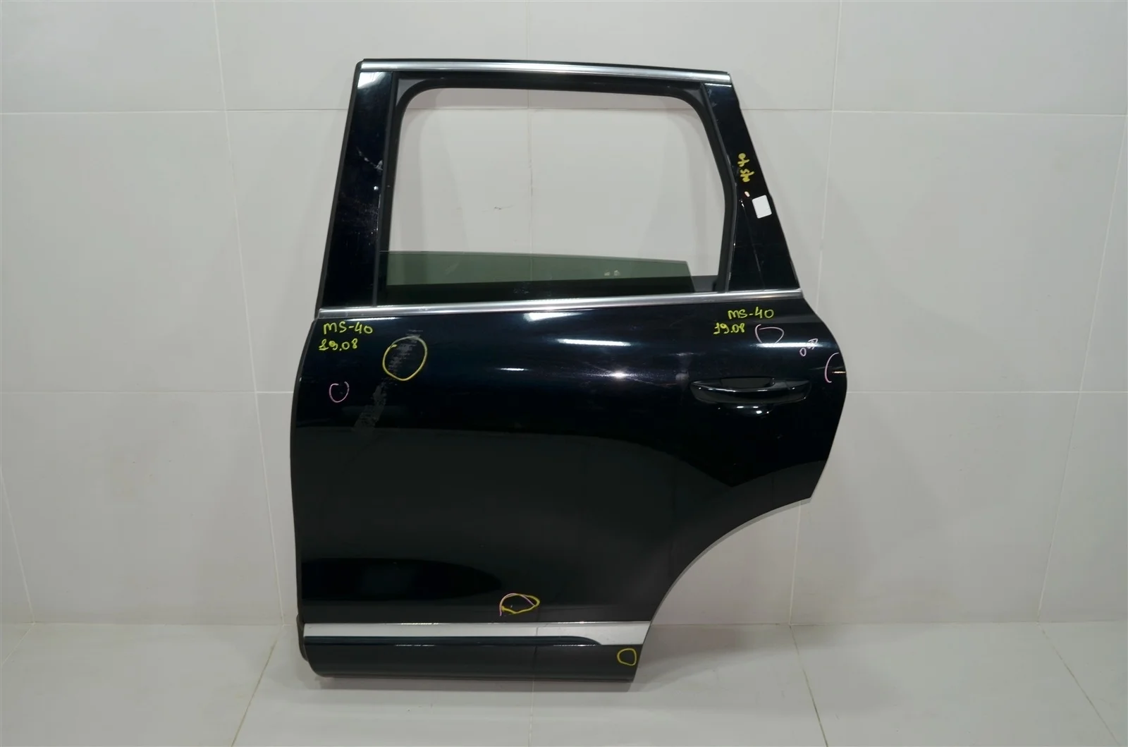 Дверь VOLKSWAGEN TOUAREG 2014 7P0833055 FL/NF 3.0L TDI CJMA, задняя левая