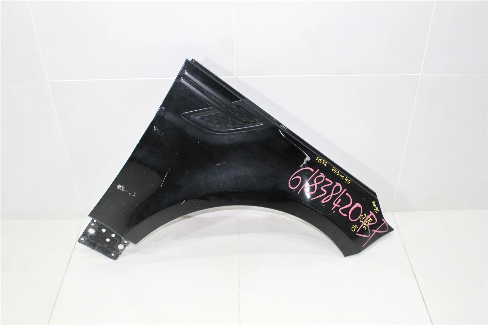 Крыло LAND ROVER RANGE ROVER SPORT 2016 LR061823 L494 3.0L 200AX, переднее правое