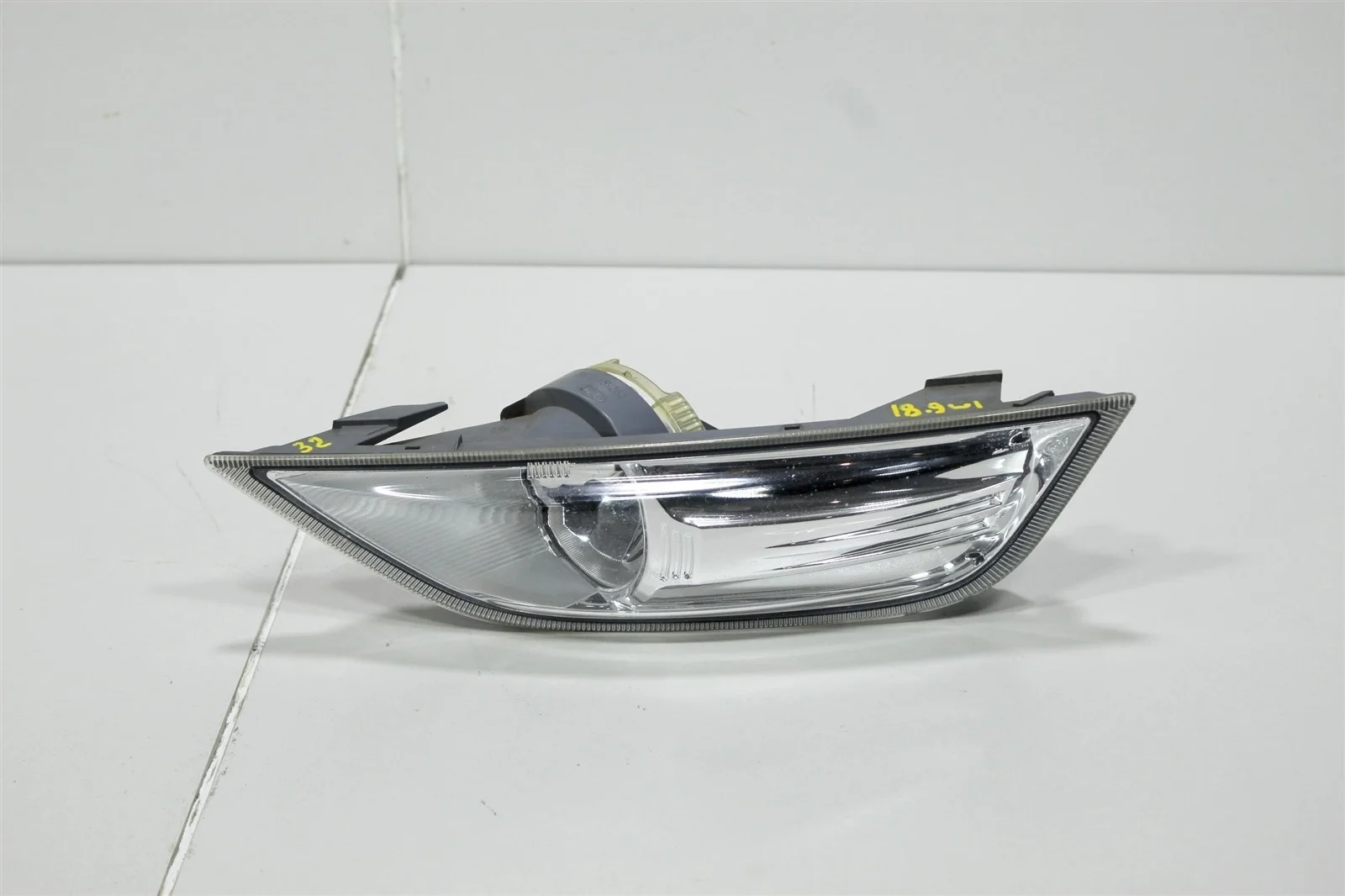 ПТФ FORD MONDEO 2012 1731477 4 2.0L ECOBOOST (200PS), передний левый