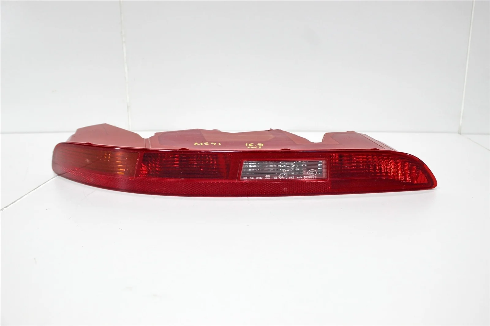 ПТФ AUDI Q3 2014 8U0945095 8U 2.0L (CCZC), задний левый