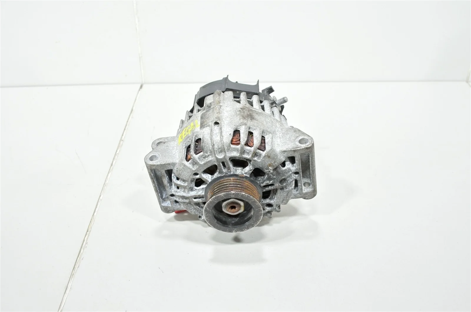 Генератор CHEVROLET CAPTIVA 2006+ 13588329 C140