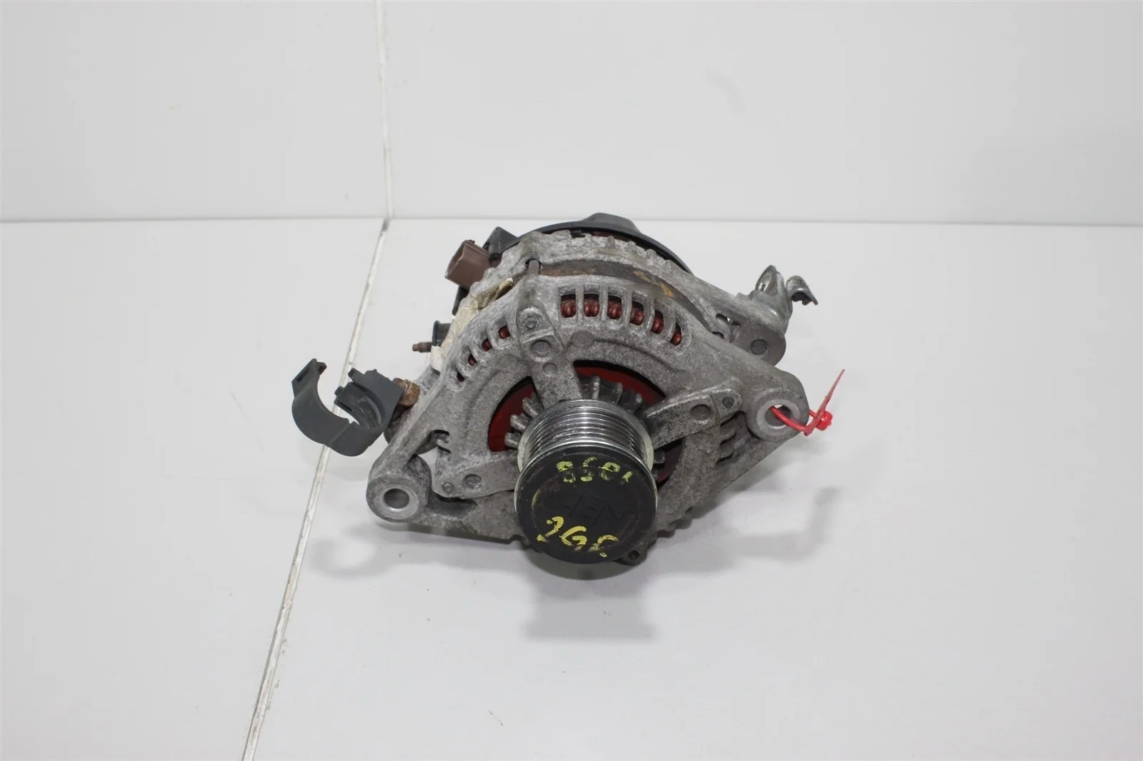 Генератор TOYOTA Sienna 2010+ 270600P241 3