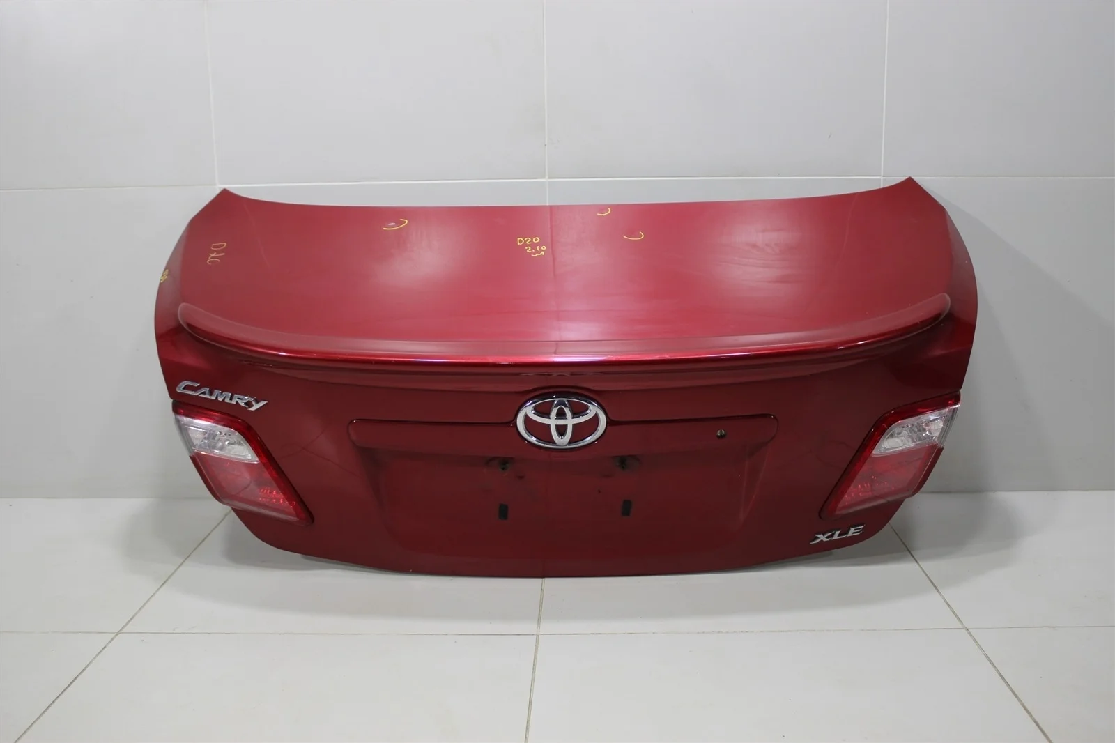 Крышка багажника TOYOTA CAMRY 2006-2011 6440106280 XV40
