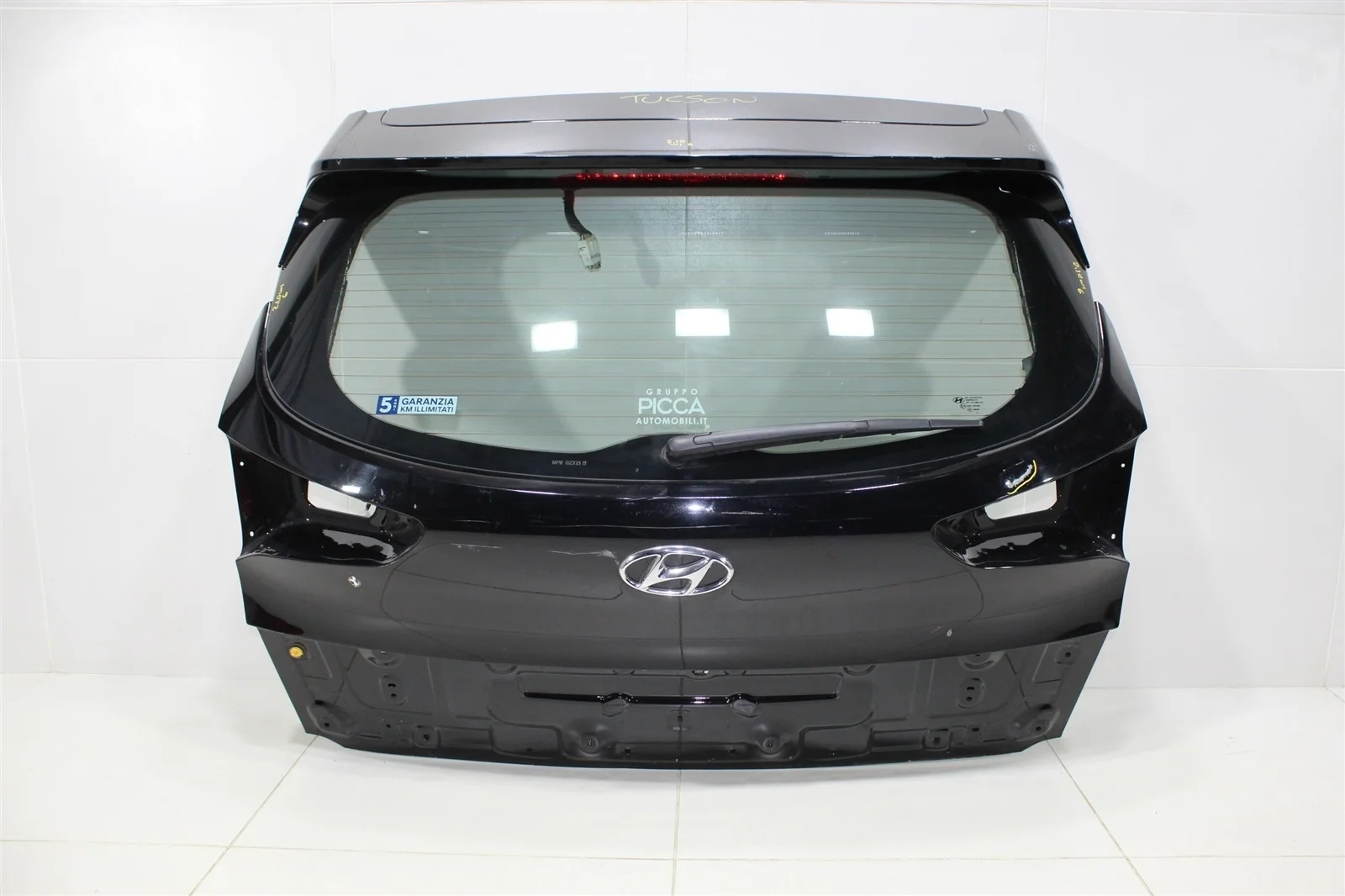 Крышка багажника Hyundai Tucson 2015+ 73700D7000 TL