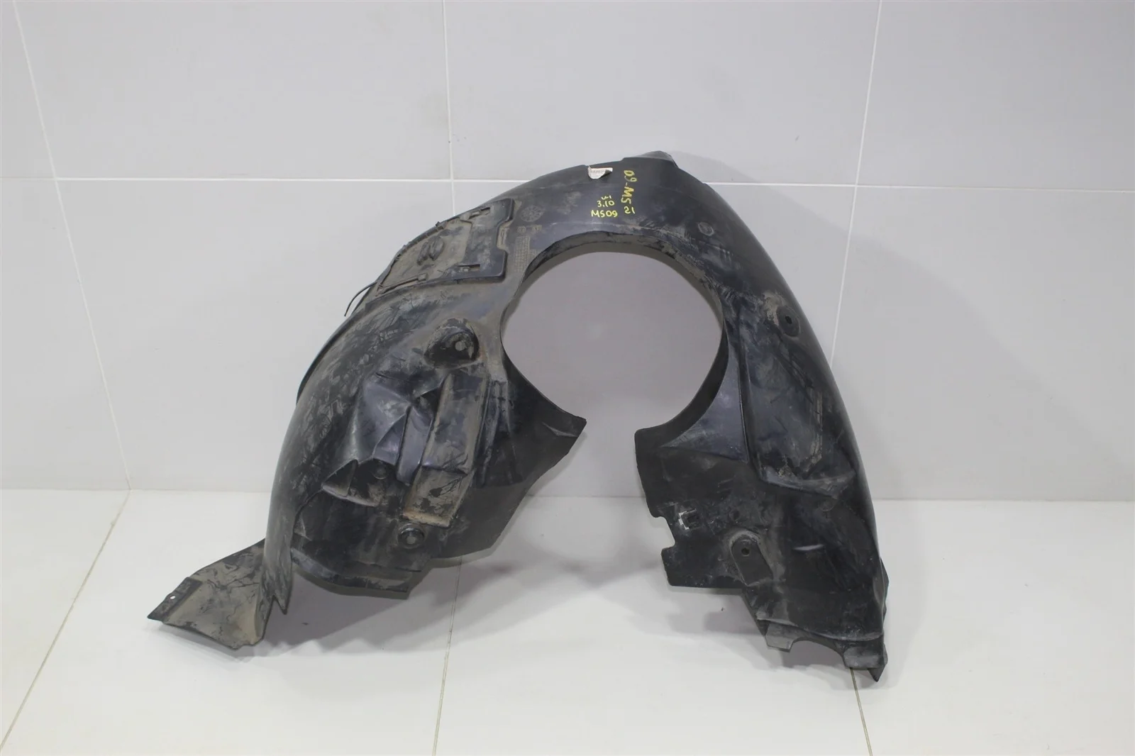 Подкрылок MERCEDES-BENZ V-CLASS 2017 A4476840277 W447 2.2L M651 DIESEL, передний правый