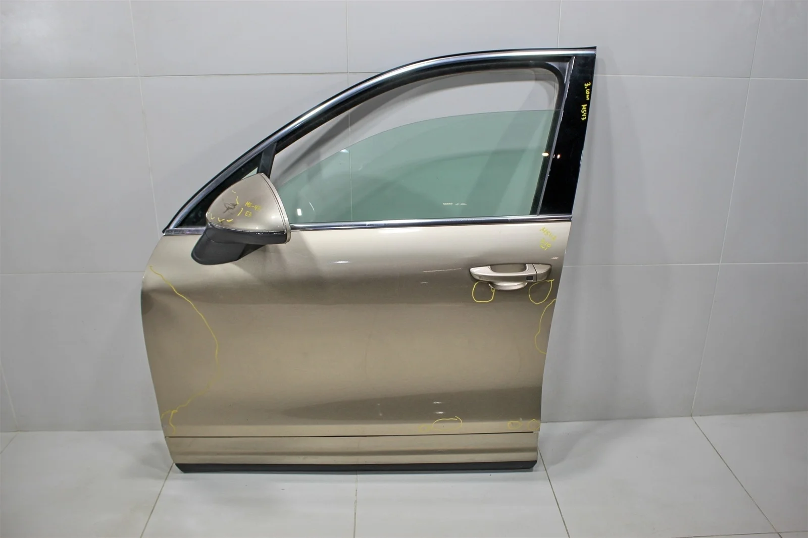 Дверь PORSCHE CAYENNE 2014 95853101100GRV 958 (92A) 3.0L CVVA, передняя левая