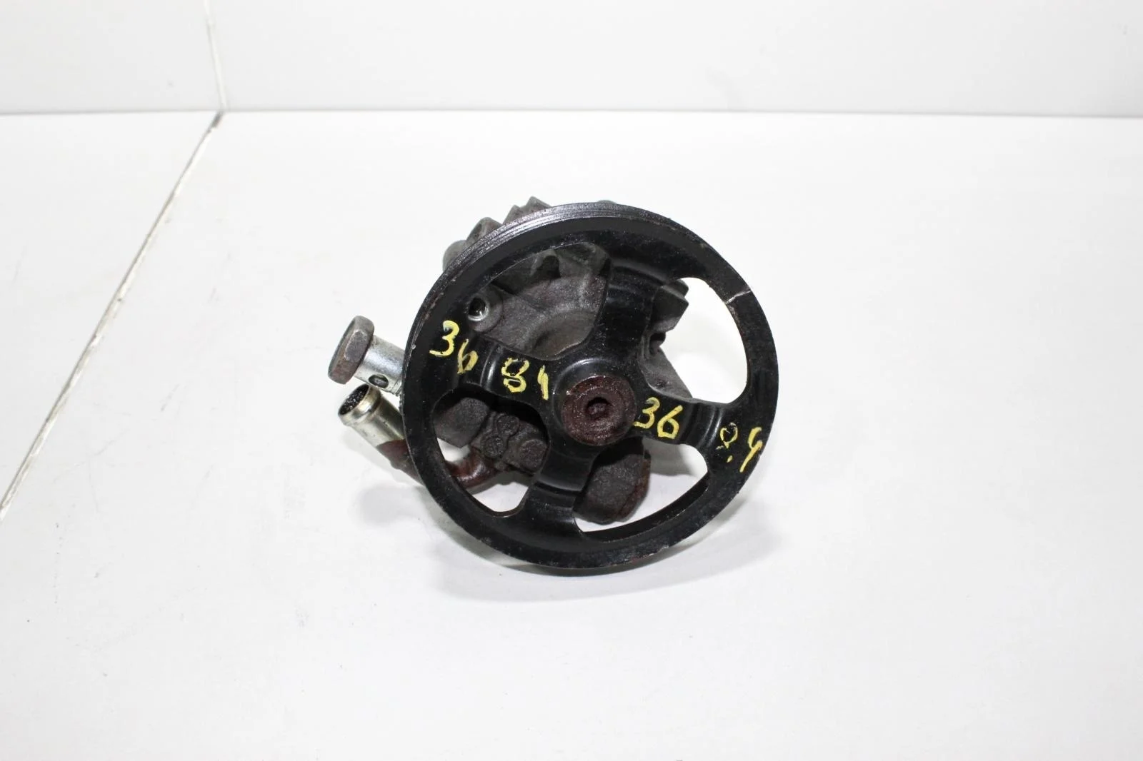 Насос ГУР MITSUBISHI OUTLANDER 2007 4450A014 CW6W