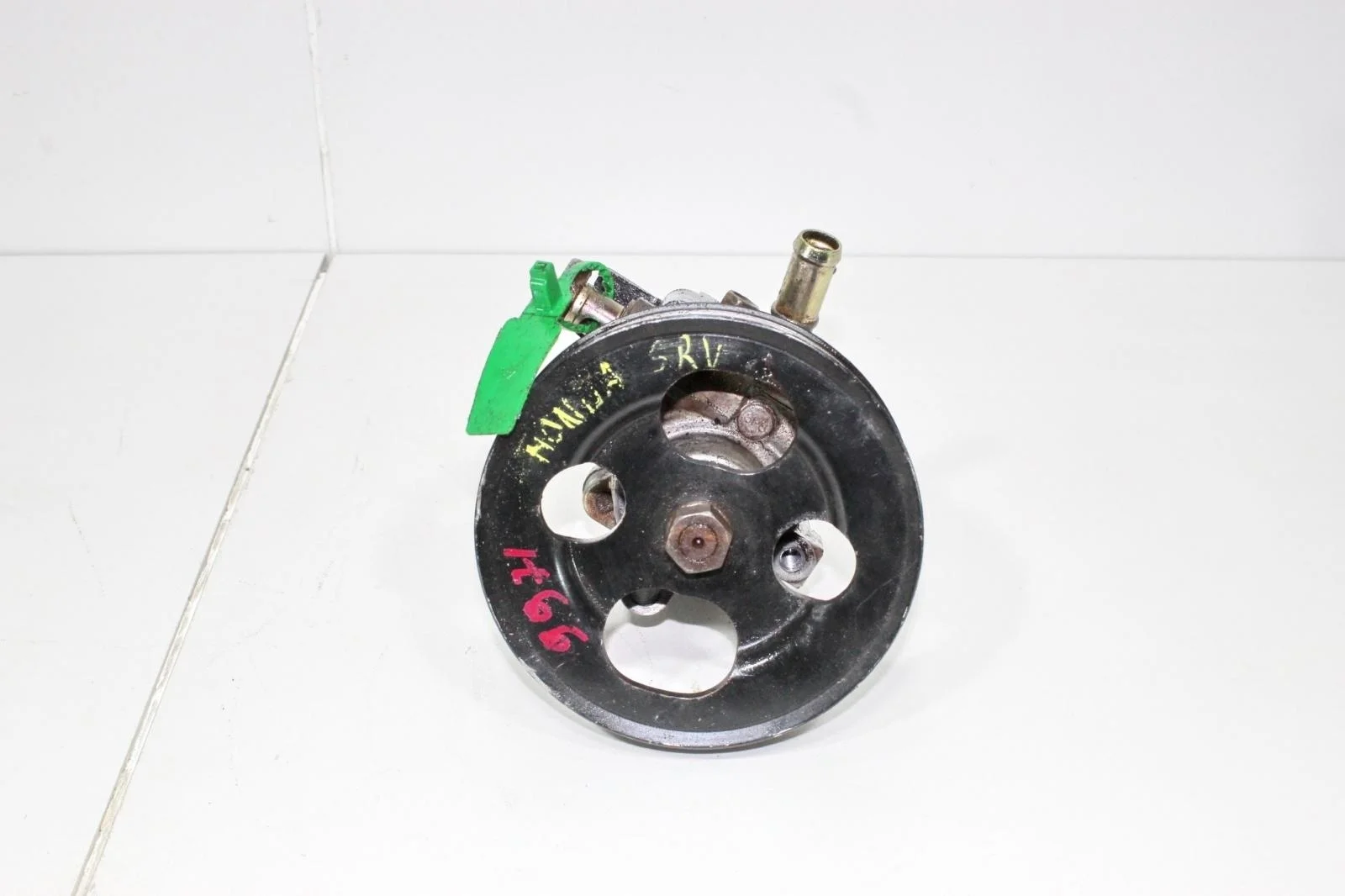 Насос ГУР NISSAN TITAN 2006 491107S000 A60