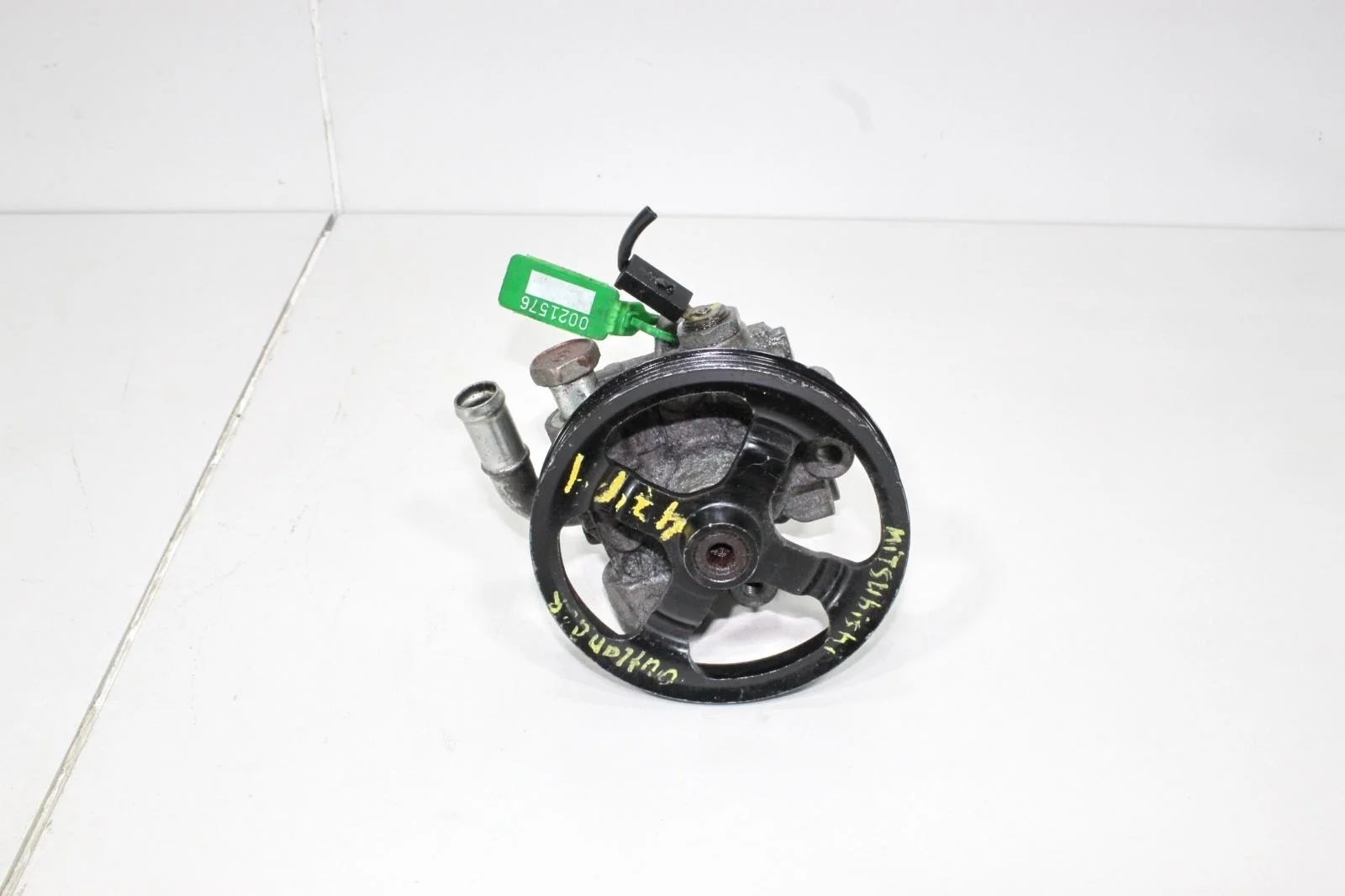 Насос ГУР MITSUBISHI OUTLANDER 2007 4450A014 CW6W