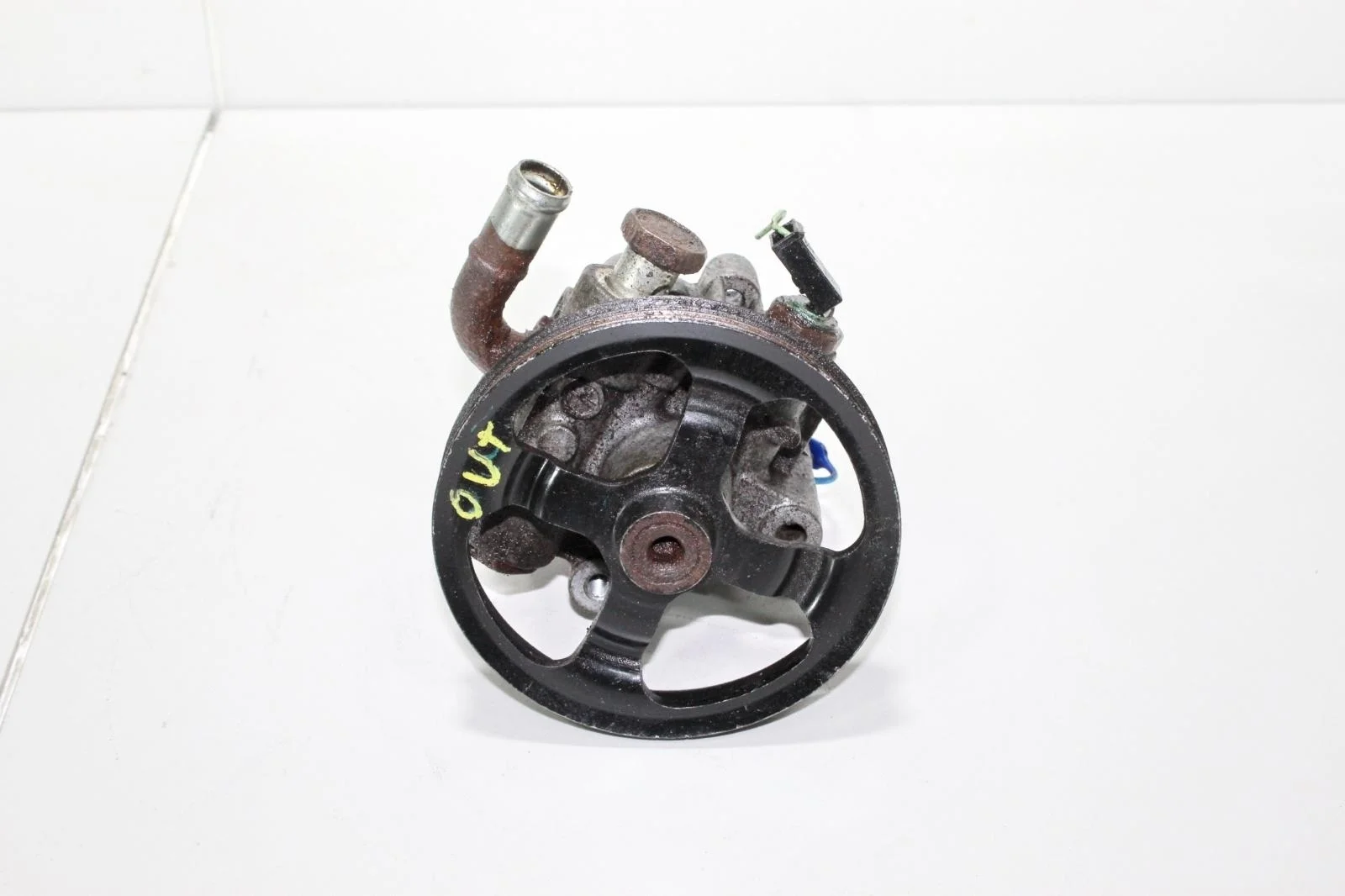 Насос ГУР MITSUBISHI OUTLANDER 2007 4450A014 CW6W