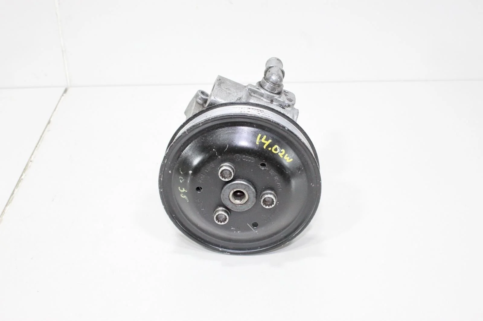 Насос ГУР AUDI Q5 2010 8R0145155T 8R