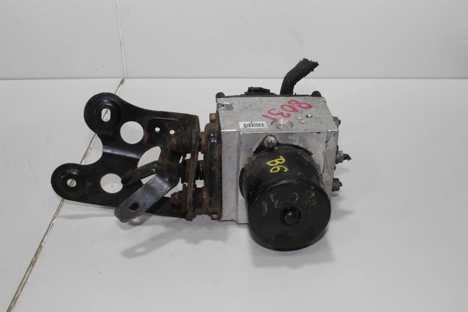 Блок abs Volkswagen Passat 2005+ 3C0614109AF B6