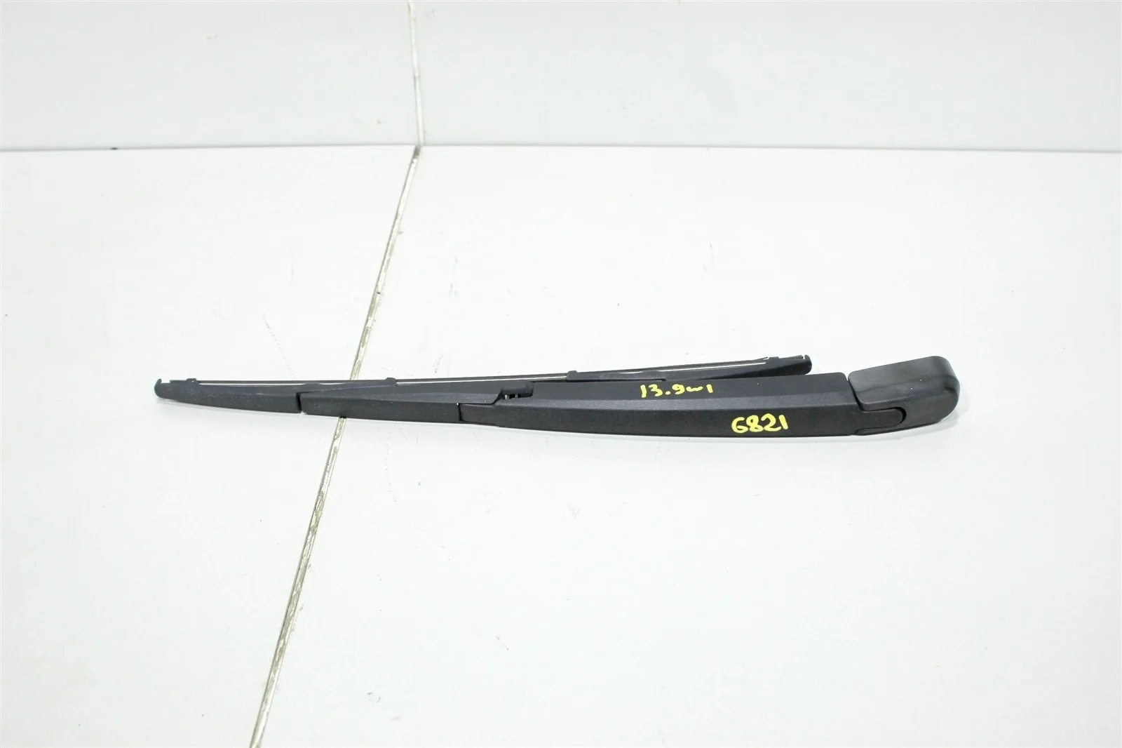 Поводок стеклоочистителя Hyundai Tucson 2015+ 988152J000 TL, задний