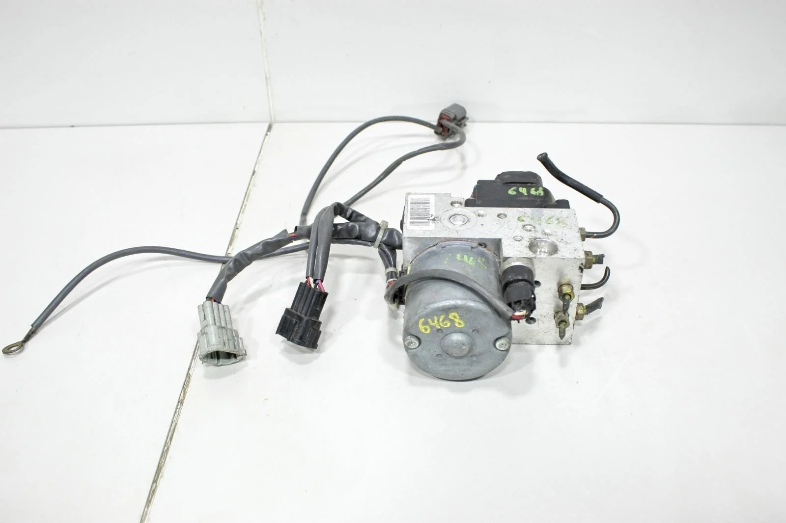 Блок abs Infiniti G35 2002+ 47600AM400 V35