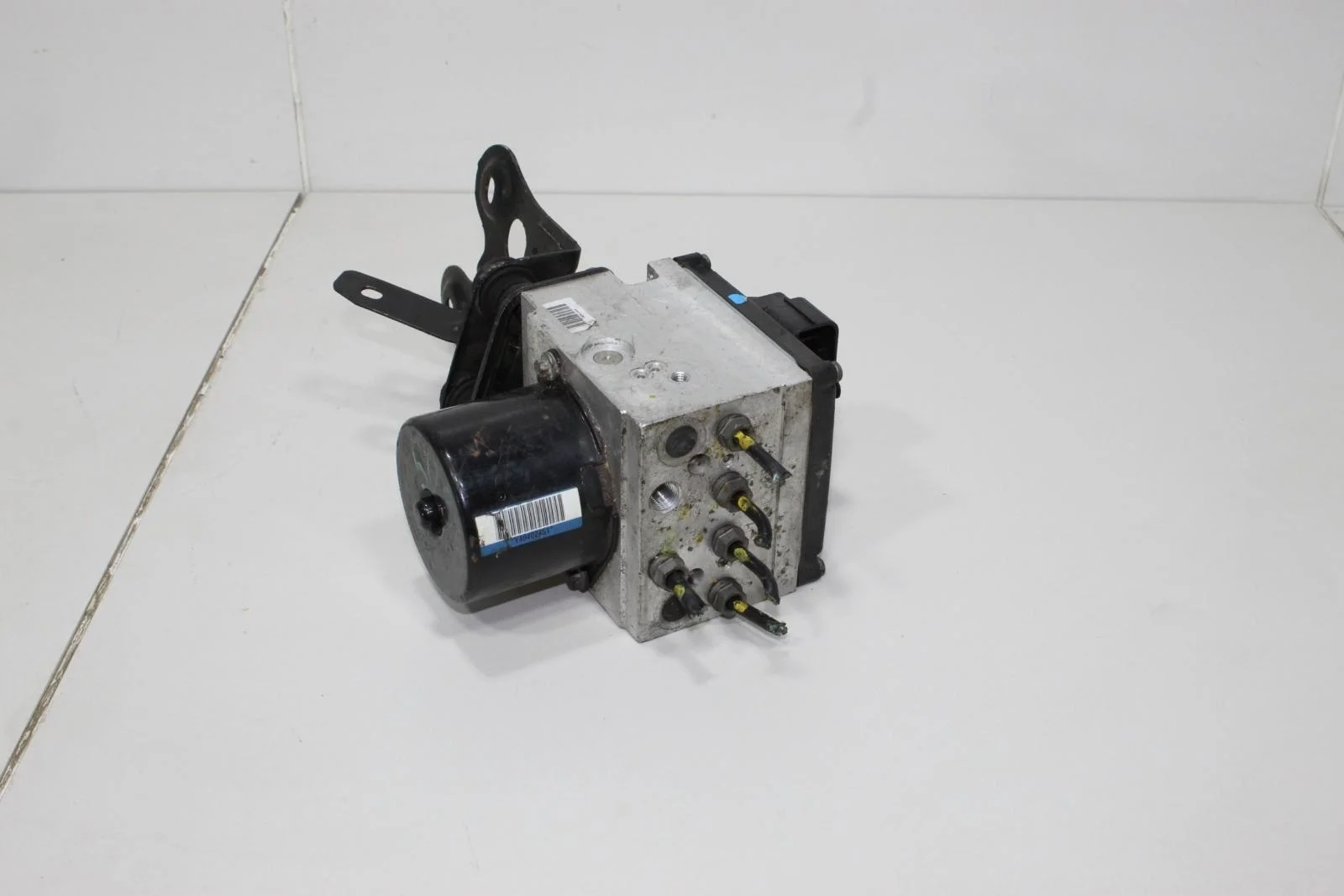 Блок abs VOLKSWAGEN PASSAT 2005+ 3C0614095S B6