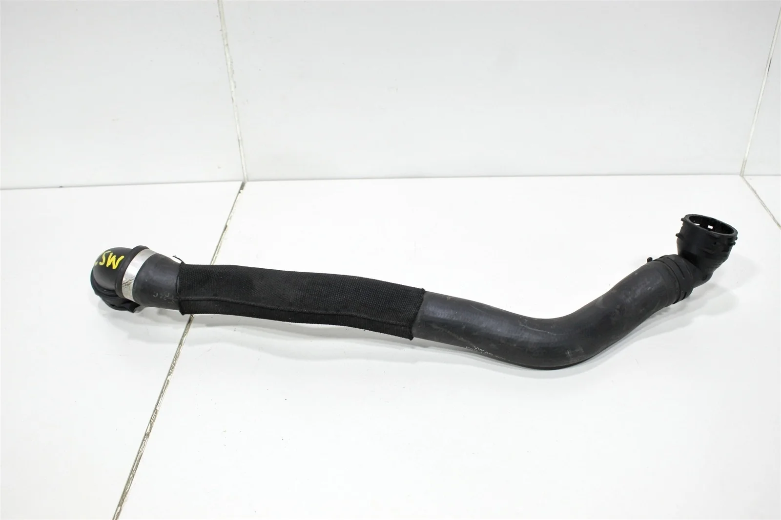 Патрубок системы охлаждения VOLKSWAGEN PASSAT 2010-2015 3C0122101GE B7 1.8L TSI (CDAA)