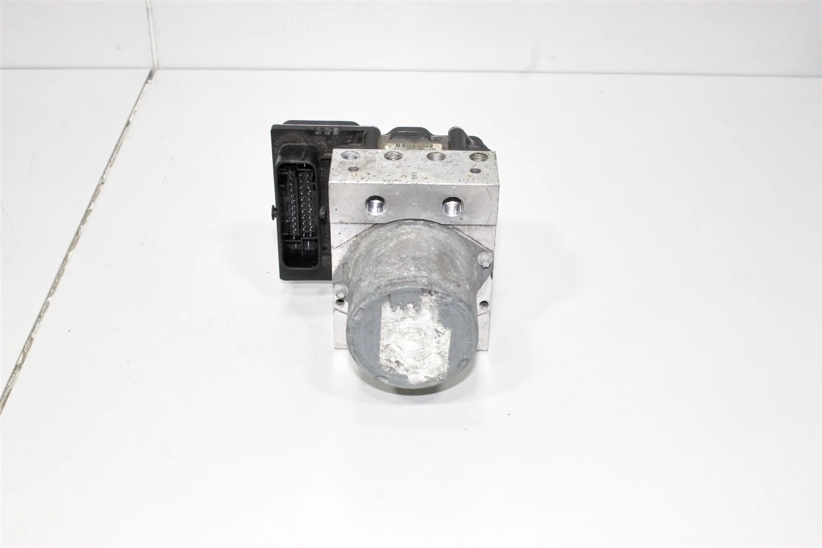 Блок abs MERCEDES-BENZ E-CLASS 2009+ A2124313012 W212