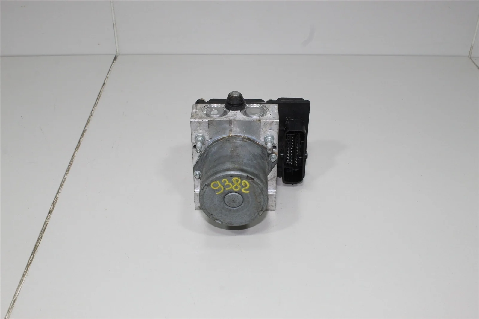 Блок abs LAND ROVER DISCOVERY 2009-2016 CH322C405AD 4