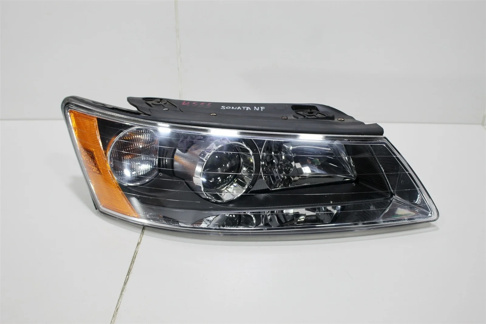 Фара HYUNDAI SONATA 2008-2010 921023K520 NF, правая