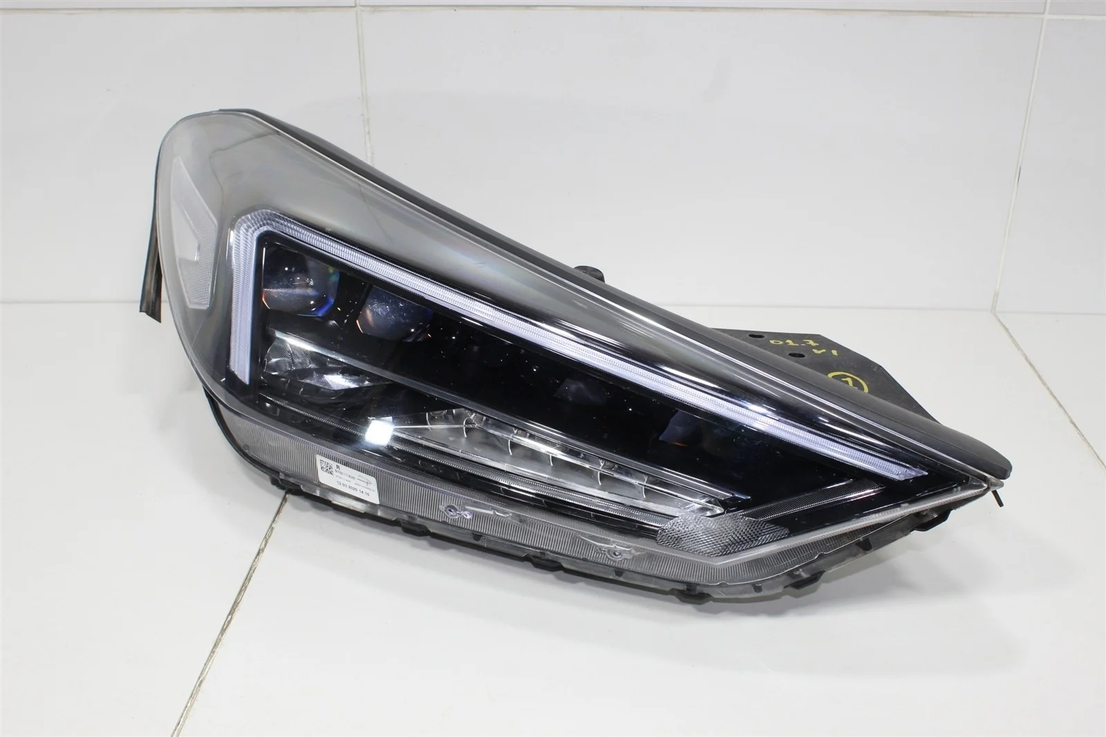 Фара Hyundai Tucson 2018+ 92102D7700 TL, правая