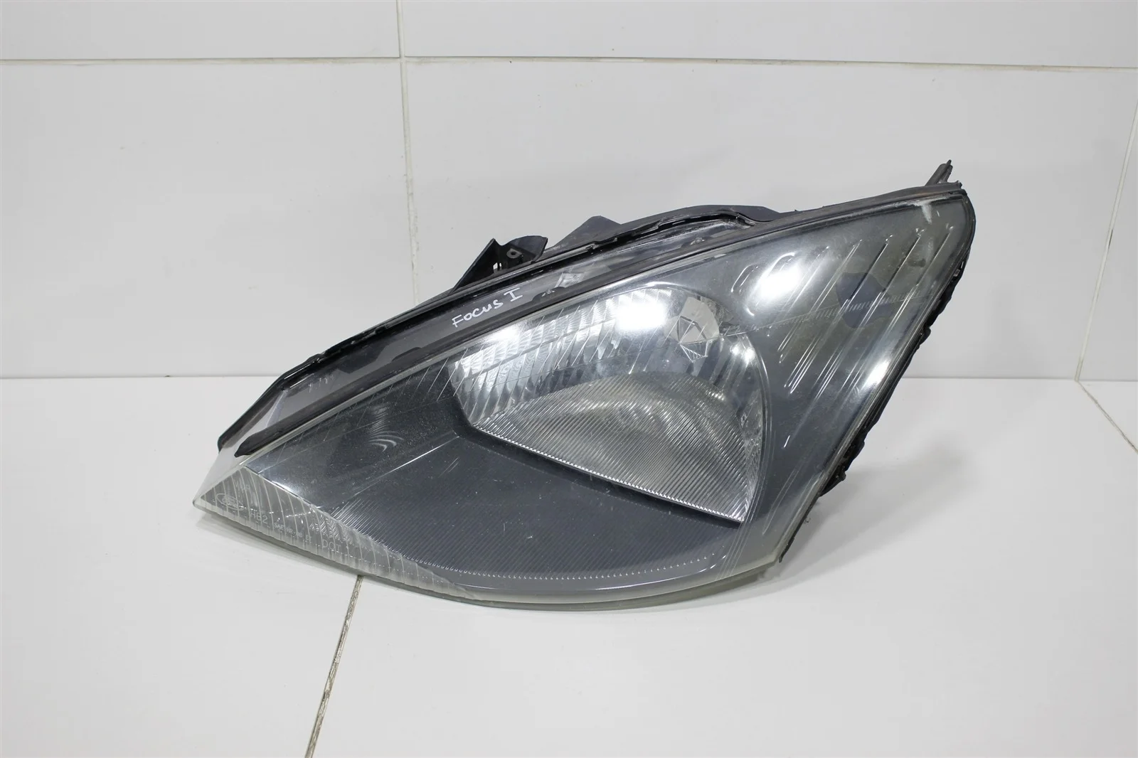 Фара FORD FOCUS 1998-2004 3S4Z13008CB 1