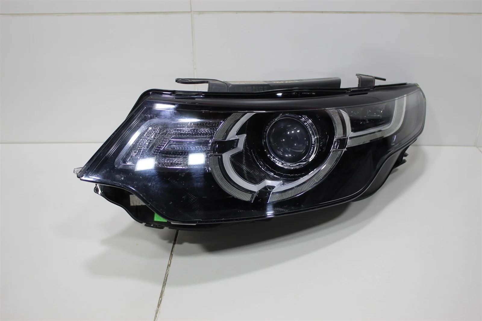 Фара LAND ROVER DISCOVERY SPORT 2015+ LR060888 L550, левая