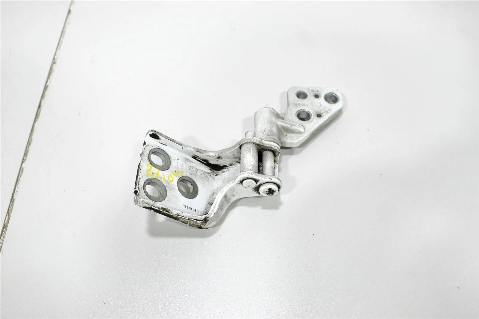 Петля двери багажника Citroen Berlingo 2015 8717C1 B9 1.6L HDI 9HF DV6DTED