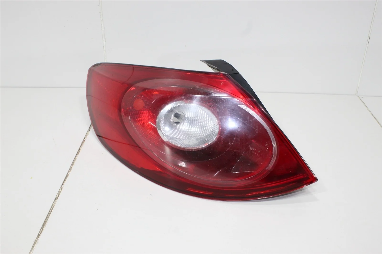 Фонарь VOLKSWAGEN PASSAT CC 2009-2012 3C8945095D B6, левый