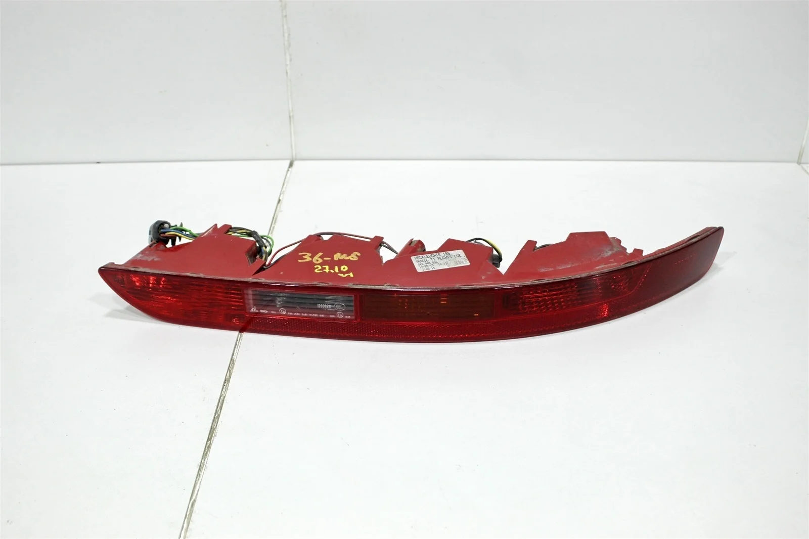 Фонарь в бампер AUDI Q5 2015 8R0945096 8R 2.0L TFSI CNCD, задний правый