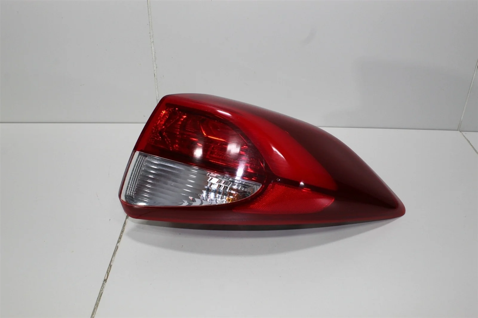 Фонарь Hyundai TUCSON 2015+ 92402D7100 TL, правый