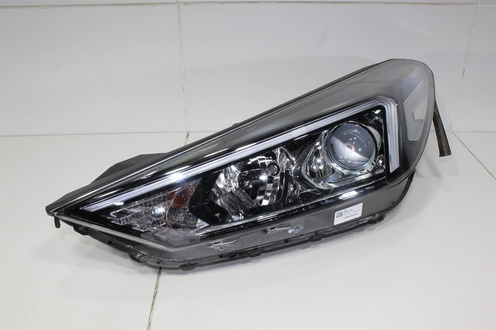 Фара Hyundai Tucson 2018+ 92101D7600 TL, левая