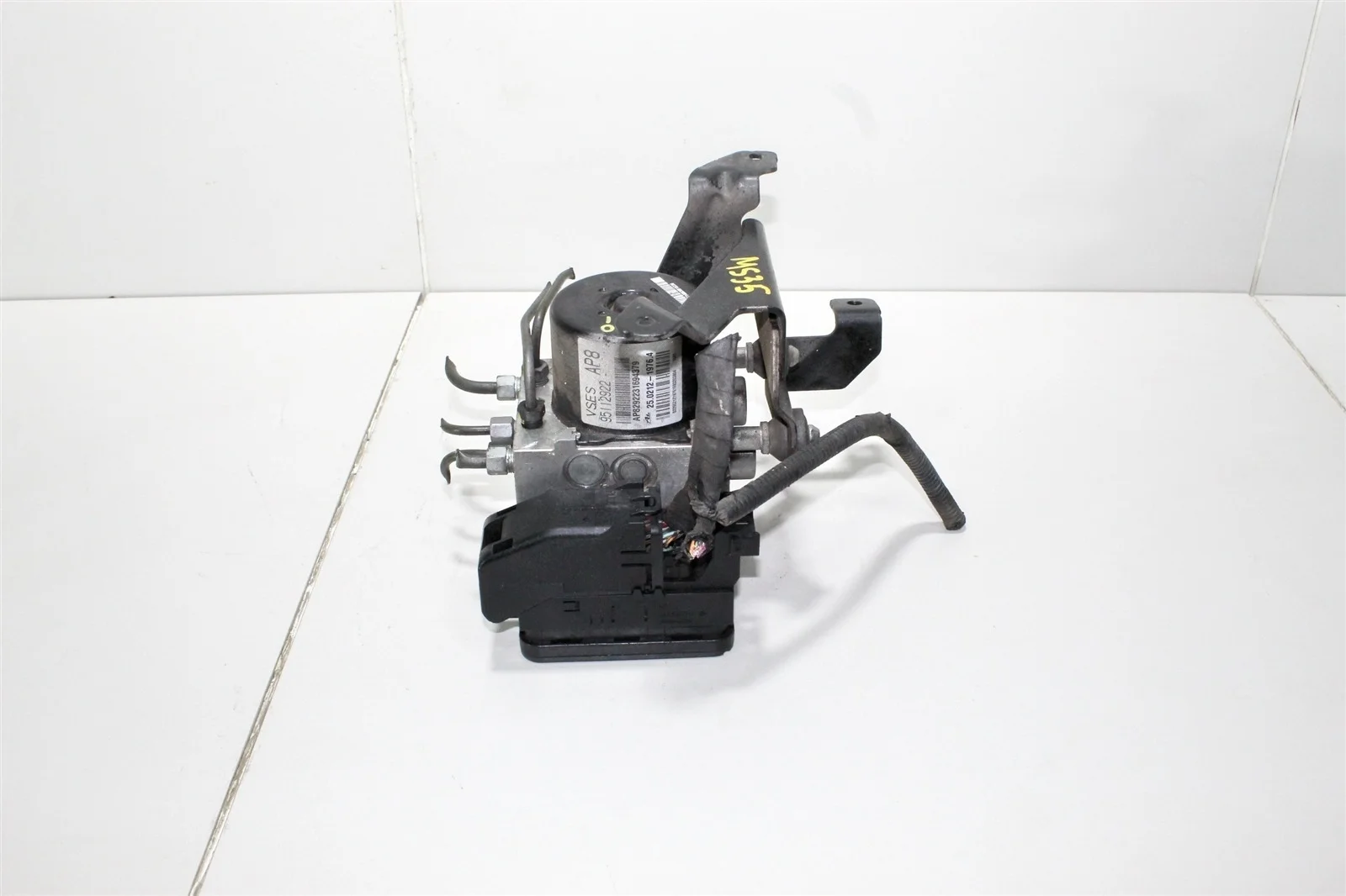 Блок abs Chevrolet CAPTIVA 2013 20946171 C140 3.0L LFW A30XF