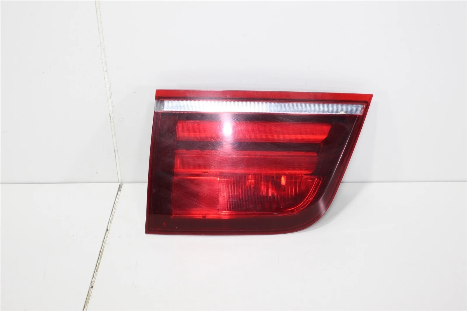 Фонарь BMW X5 2013 63217227793 E70, левый