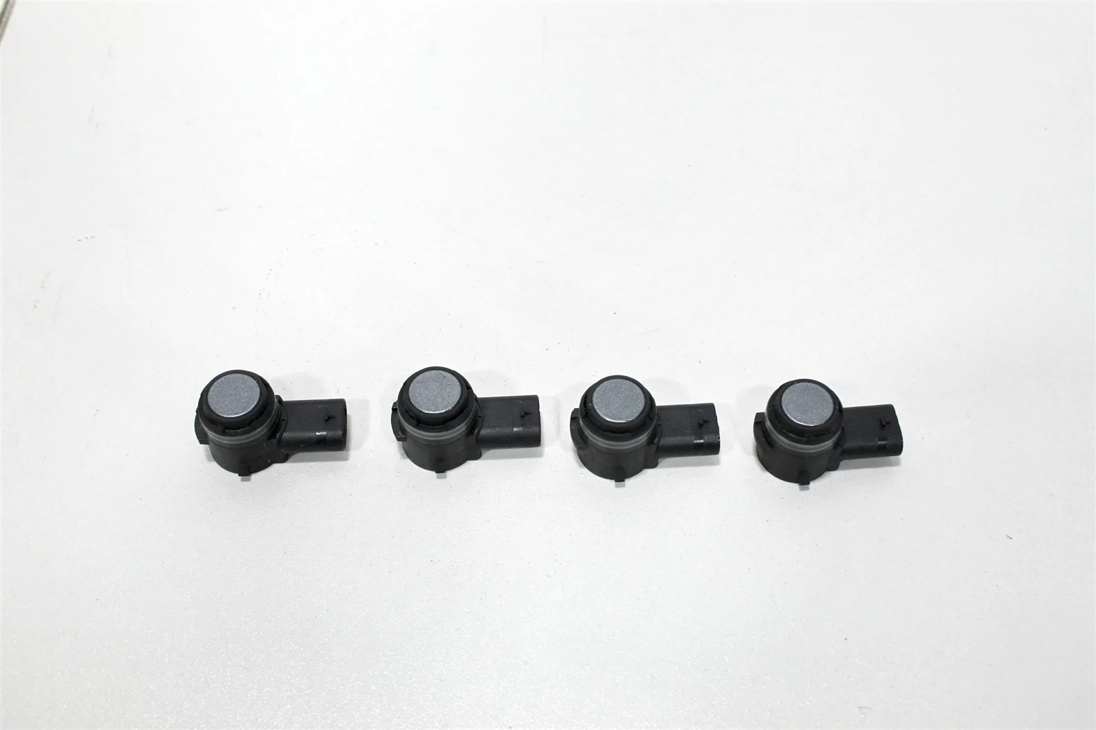 Датчик парктроника SKODA KAROQ 2022 5Q0919275B NU7