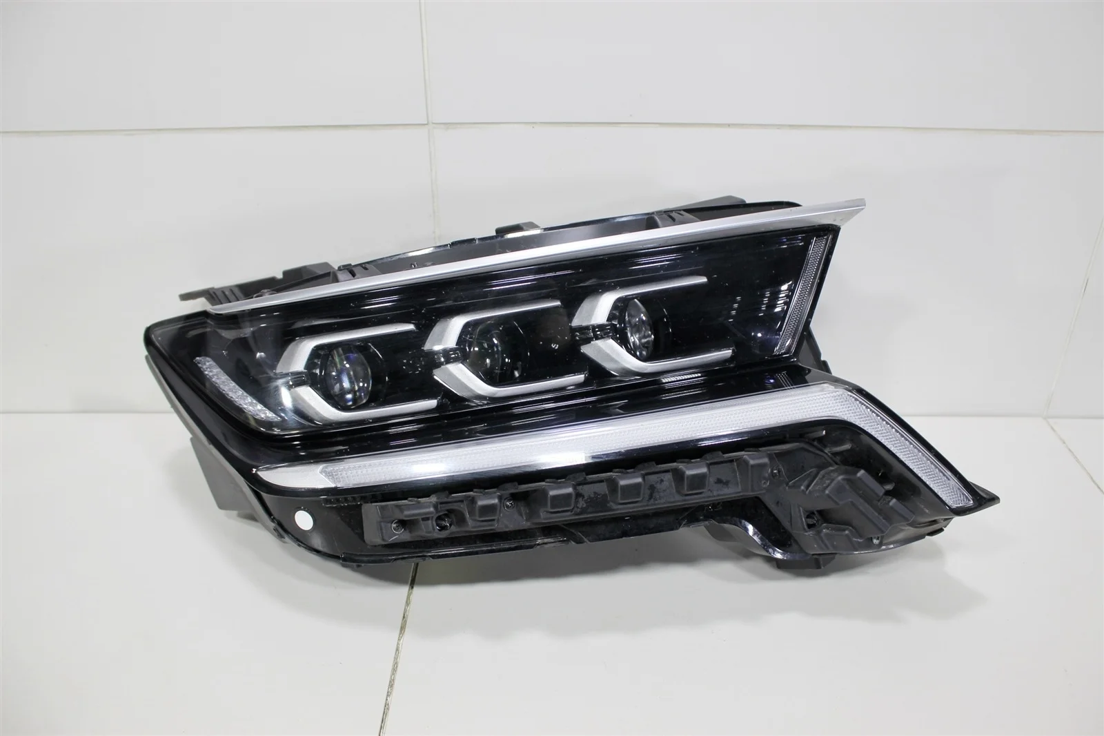 Фара KIA SORENTO 2021 92102P2120 MQ4 HYBRID, правая