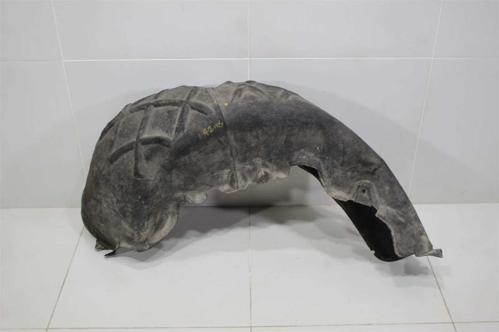 Подкрылок PORSCHE CAYENNE 2015 95850497101 958 (92A), задний левый