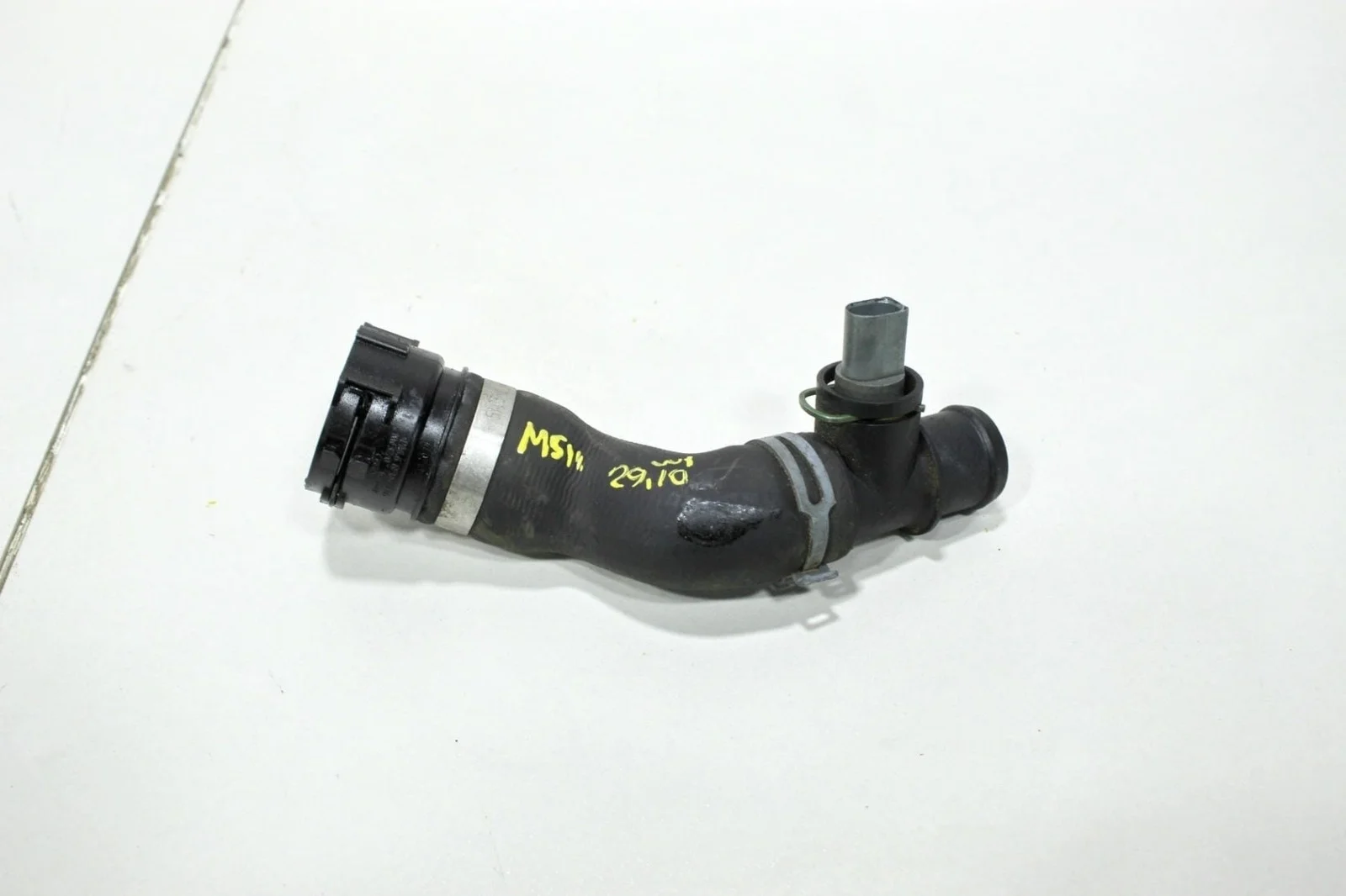 Патрубок системы охлаждения VOLKSWAGEN TIGUAN 2015 5N0121051C 1 2.0L CCZD